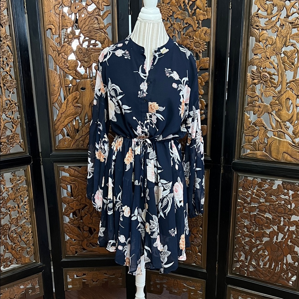 Elegant Floral Long Sleeve Dress